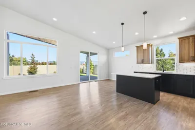 Property 26-9867 - Photo 9