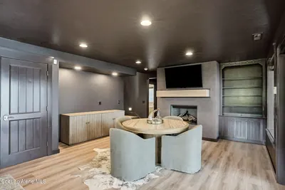Property 26-10561 - Photo 52