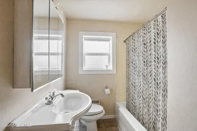 Property 26-10250 - Photo 24
