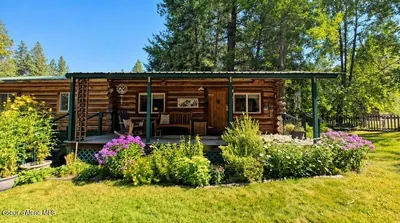 Property 26-8338 - Photo 3