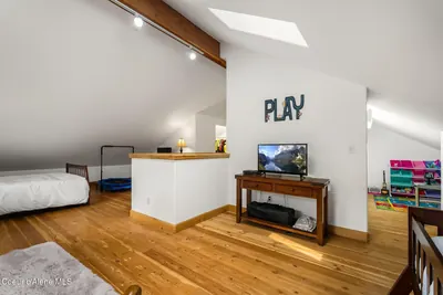 Property 26-7605 - Photo 46