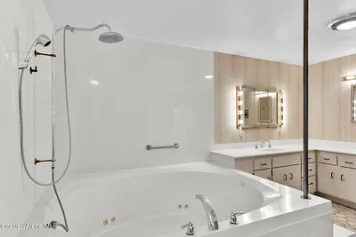 Property 26-1569 - Photo 50