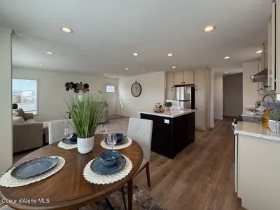 Property 26-10414 - Photo 3