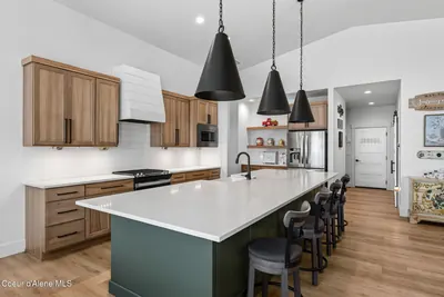 Property 26-9046 - Photo 25