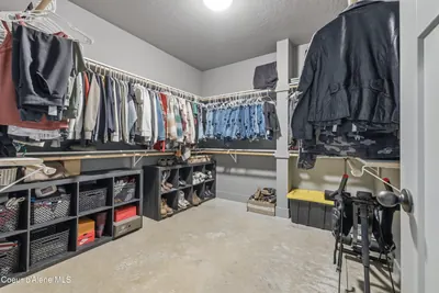 Property 26-8352 - Photo 11