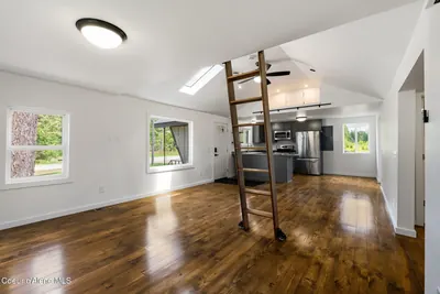 Property 26-6452 - Photo 10