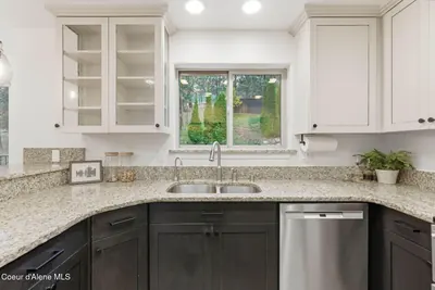 Property 26-8596 - Photo 11