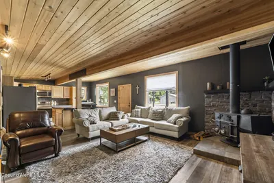 Property 26-7911 - Photo 7