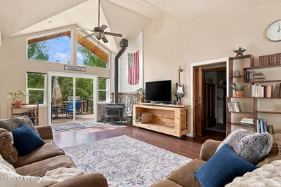 Property 26-9383 - Photo 5