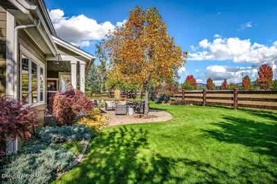 Property 26-4207 - Photo 101