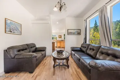 Property 26-10063 - Photo 9