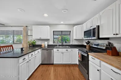 Property 26-7902 - Photo 45