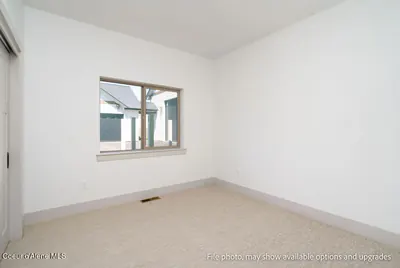 Property 26-3233 - Photo 22