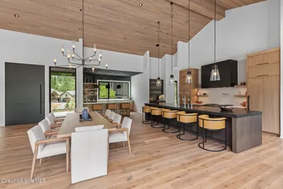 Property 26-3805 - Photo 28