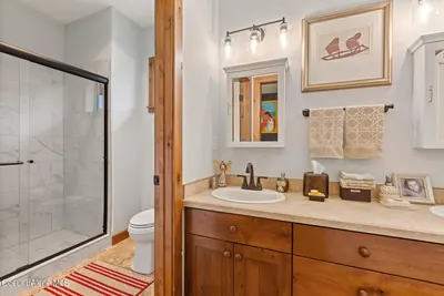 Property 26-10608 - Photo 21