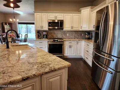 Property 26-9754 - Photo 8