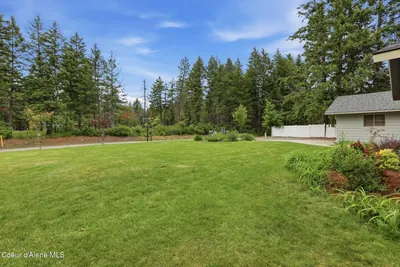 Property 26-10323 - Photo 12