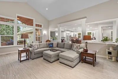 Property 26-8947 - Photo 7