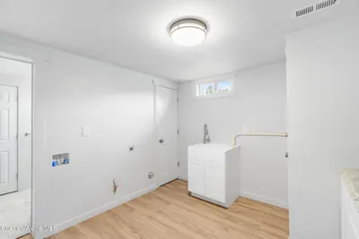 Property 26-8982 - Photo 31