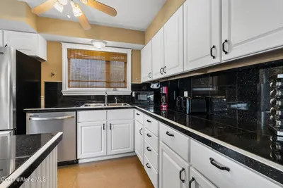Property 26-9468 - Photo 25