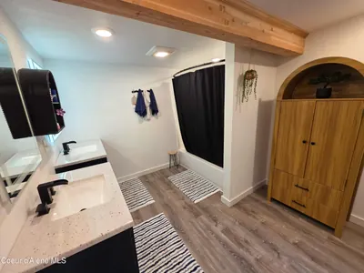 Property 26-10575 - Photo 17