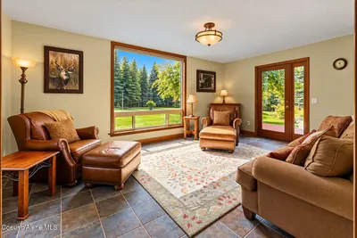 Property 26-10293 - Photo 34
