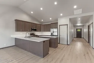 Property 26-9261 - Photo 9
