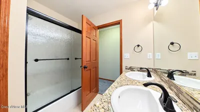 Property 26-10214 - Photo 9