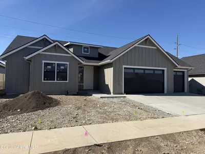 Property 26-8571 - Photo 2