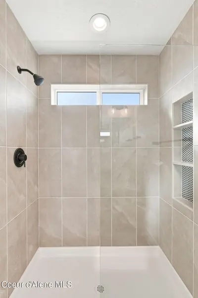 Property 26-8713 - Photo 24