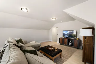 Property 26-7528 - Photo 13