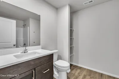Property 26-8710 - Photo 26