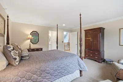 Property 26-8142 - Photo 31