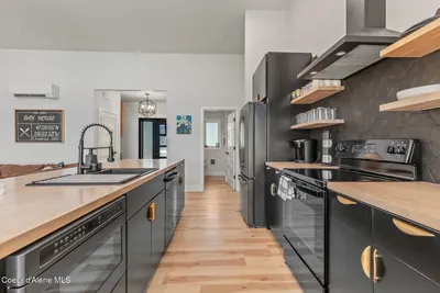 Property 26-10635 - Photo 11