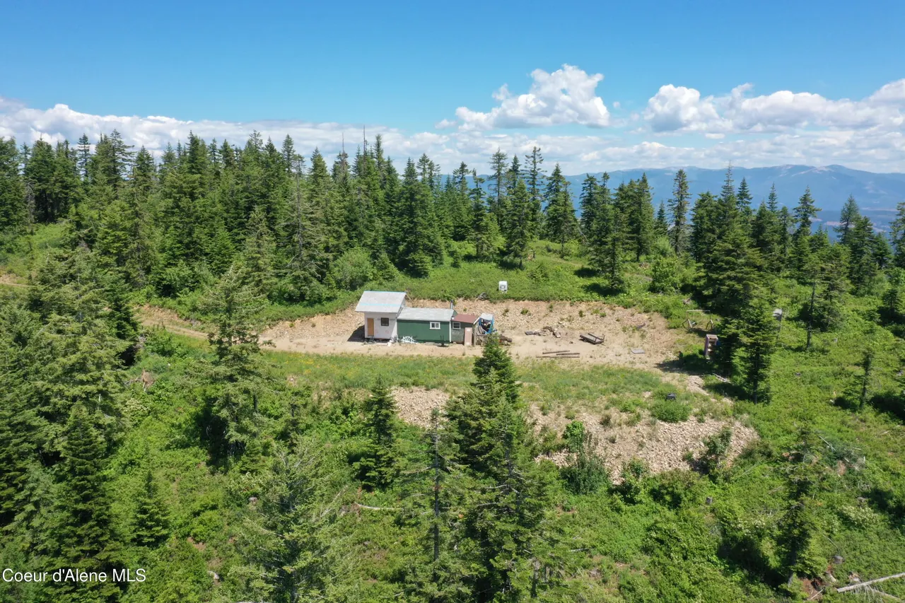 Property 26-1806 - Photo 1