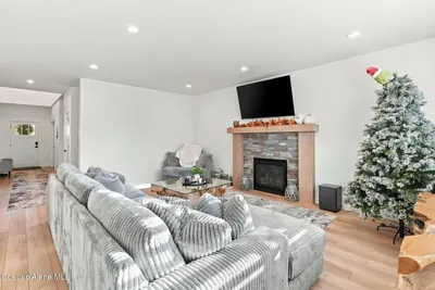 Property 26-10403 - Photo 14