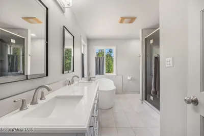 Property 26-8686 - Photo 27