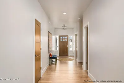 Property 25-10025 - Photo 3