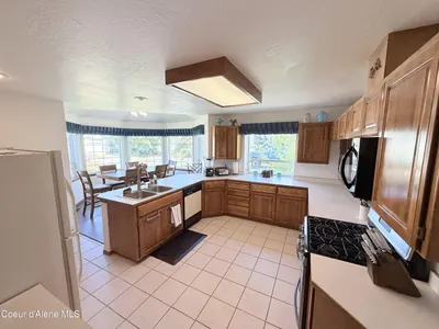 Property 26-8737 - Photo 7
