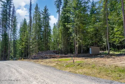 Property 25-11292 - Photo 11