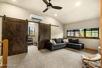 Property 26-8945 - Photo 43
