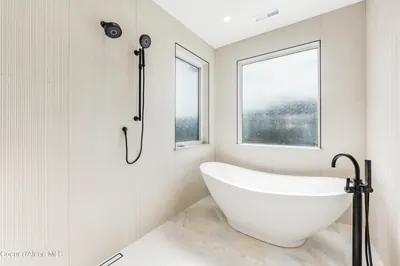 Property 26-9348 - Photo 30