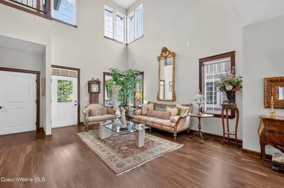 Property 26-9714 - Photo 3