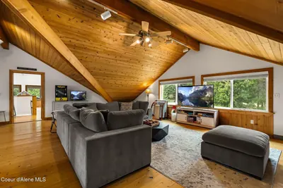 Property 26-7605 - Photo 32