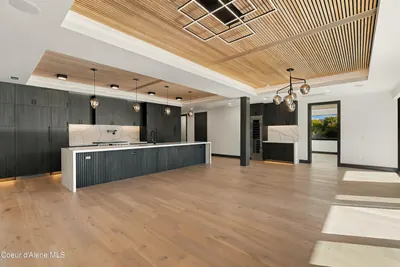Property 26-10335 - Photo 7