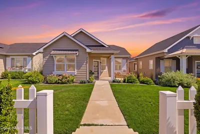 Property 26-8633 - Photo 15