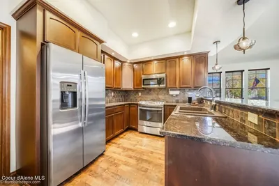 Property 26-10159 - Photo 2