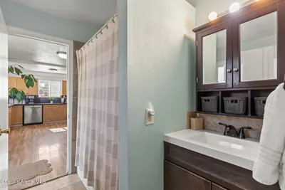 Property 26-10083 - Photo 11