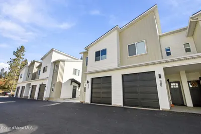 Property 26-10151 - Photo 2