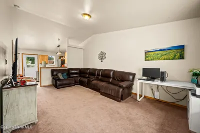 Property 26-9891 - Photo 3